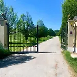Lägenhet Il Feudo Della Libella Serravalle d'Asti