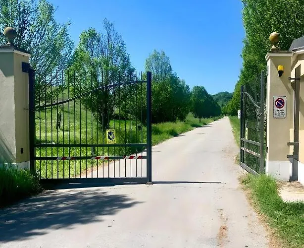 公寓 Il Feudo Della Libella Serravalle d'Asti